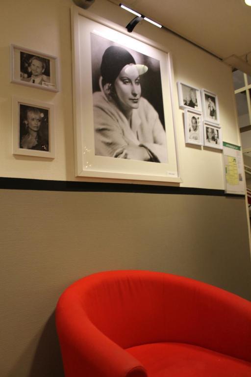 Klara Hostel Stockholm Bagian luar foto